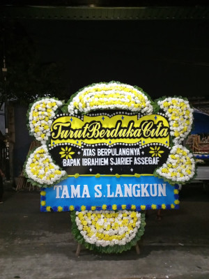 Papan Bunga Duka di Pateten Tiga